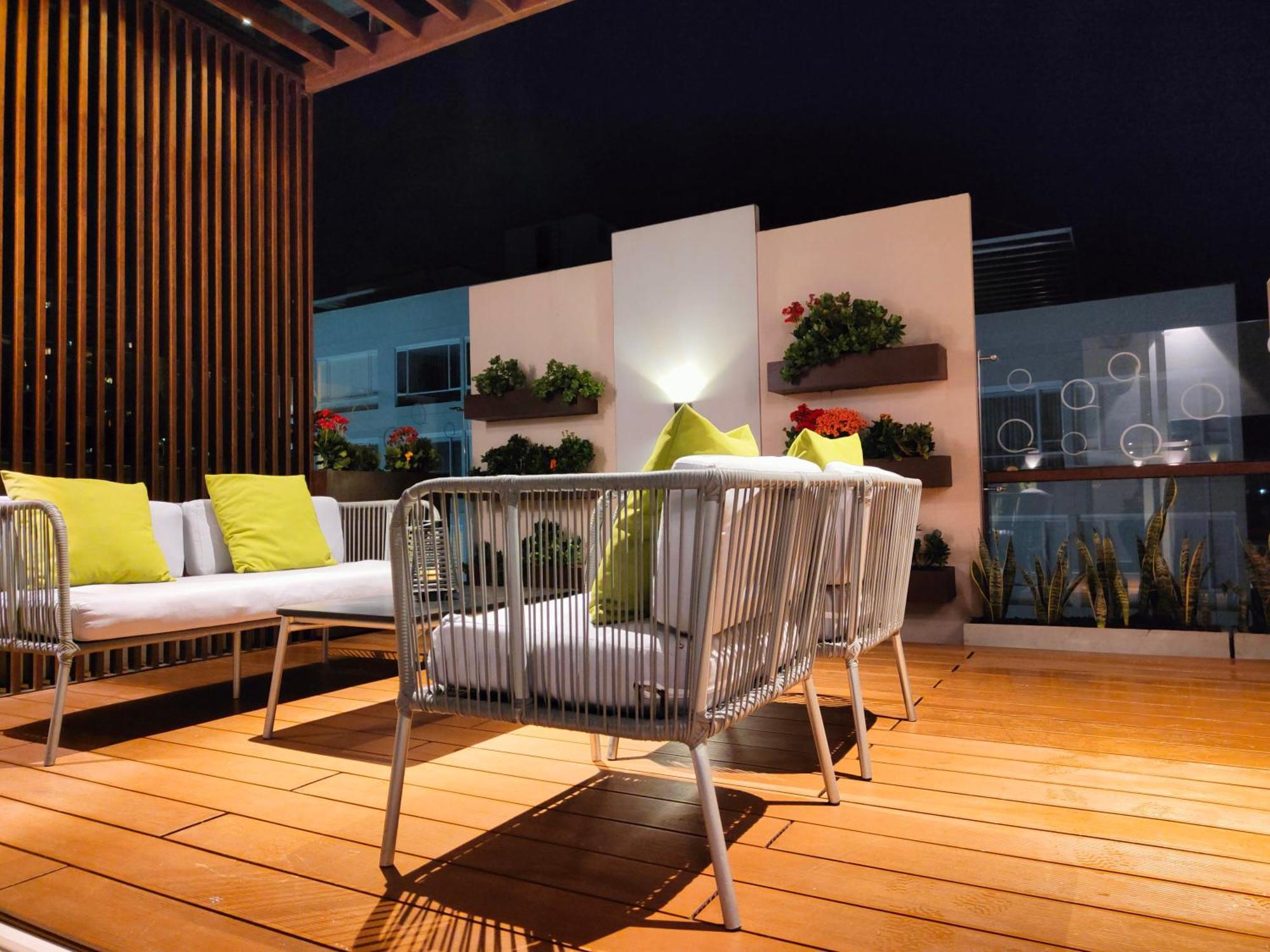 Quo Quality Hotel Manizales Buitenkant foto A rooftop garden