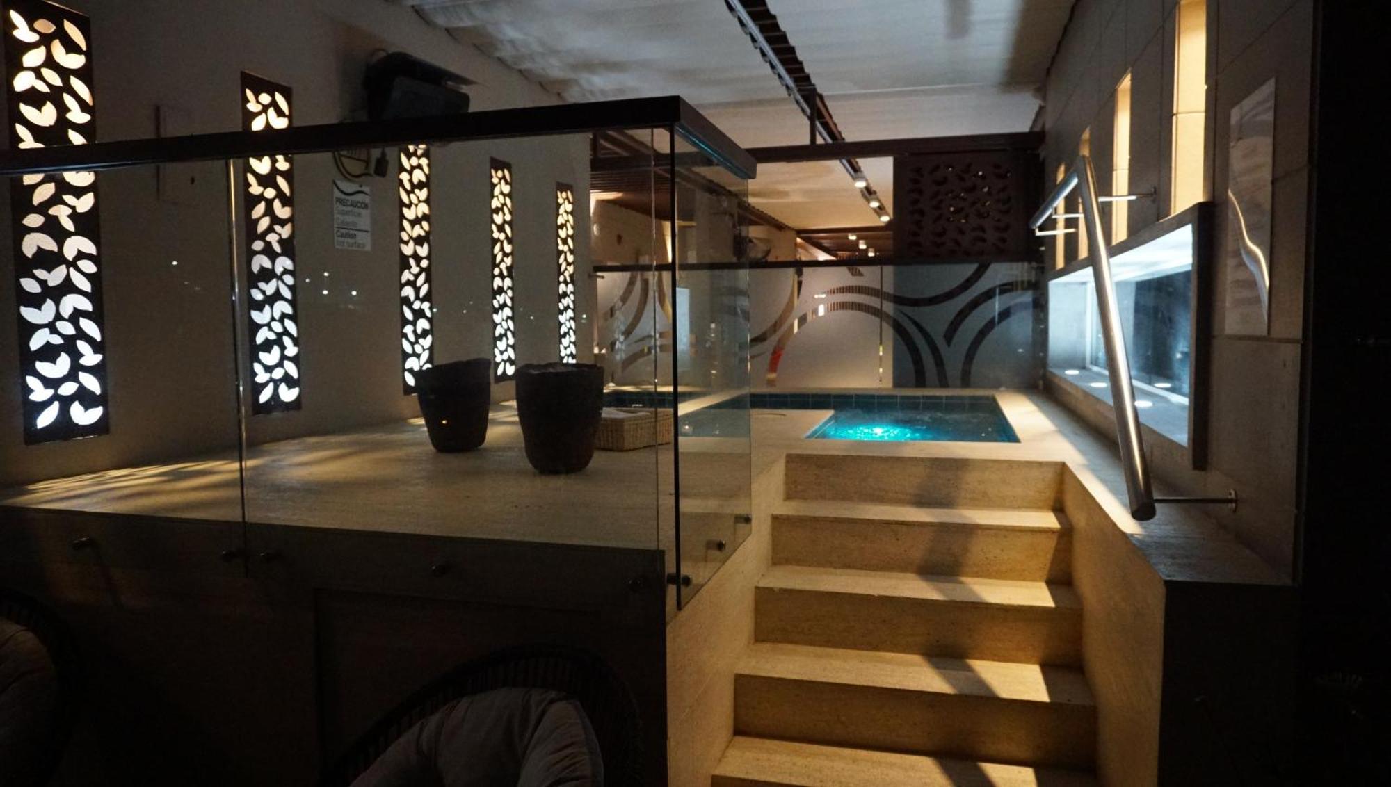 Quo Quality Hotel Manizales Buitenkant foto The interior of the hotel